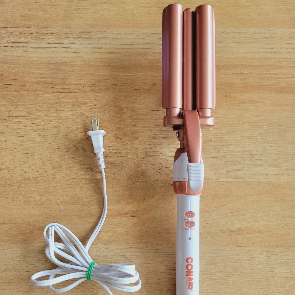 Conair White and Rose Gold Hair Waver